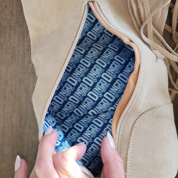 ✨NWOT!✨Dingo Witchy Woman Sand Suede Fringe Over-the-Knee Boots-W9 - Picture 4 of 5